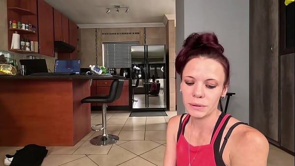 Close up POV blowjob CHUCKHOLE cumshot