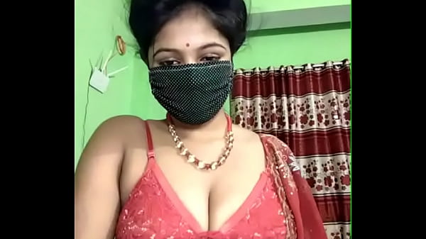 निशा ने आपने जीजू के कहने पर अपनी माँ का नुंगा परधरशन कराई – भाग 01