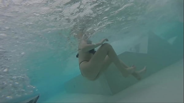 Flashing my dick in front of a hot girl in public pool and helps me and fuck – it’s very risky with couple near – P2