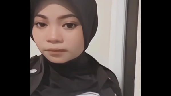 Hijab big boobs “AI-generated”