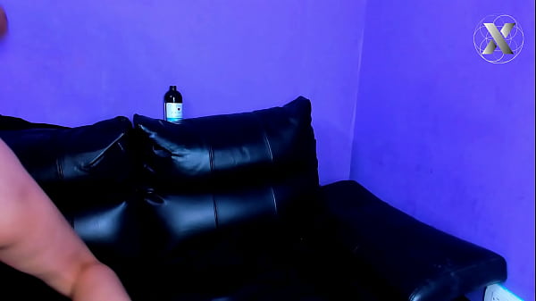 Latina is fucked on the couch by her neighbor – doggy