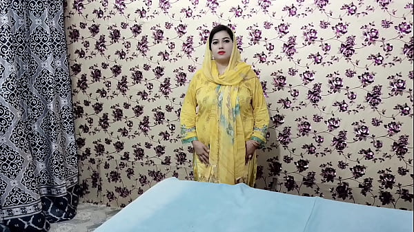 Most Beautiful Pakistani Desi Girl Great Mastrubation with Cucumber