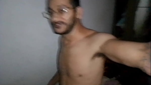 NOVINHA GOSTOSA SENDO FODIDA DE QUATRO E ENCHI A PUTINHA DE LEITE NA BUCETINHA