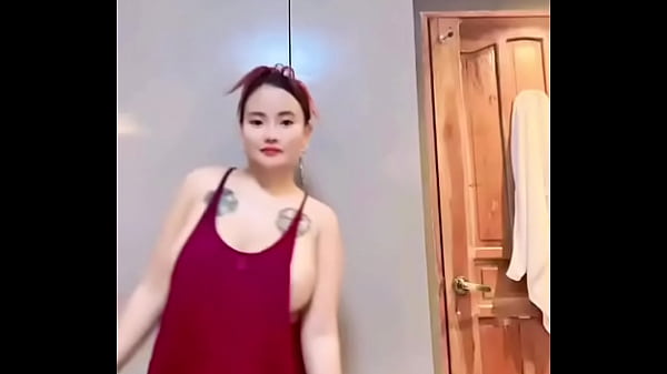Pinay bigboobs dancing