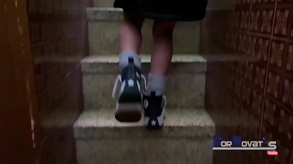 PORNOVATAS – Tremenda follada de nuestro amigo Victor Bloom y la Madre de su amigo Colombiana tetona 50 años en las alturas de Barcelona