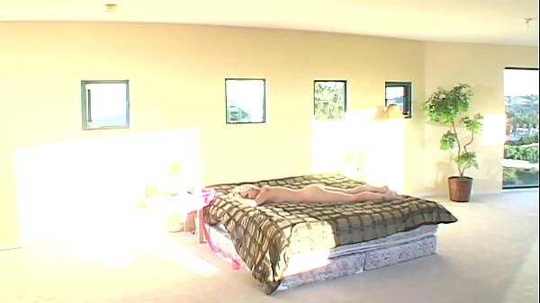 A beauty milf slutty orgy