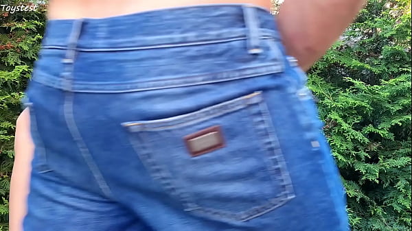 Outdoor Sex with My Hot Japanese Stepsister