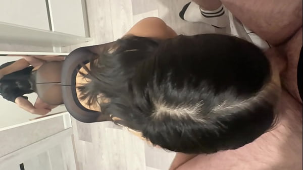 The student gave a good blowjob to her friend, cum in his mouth